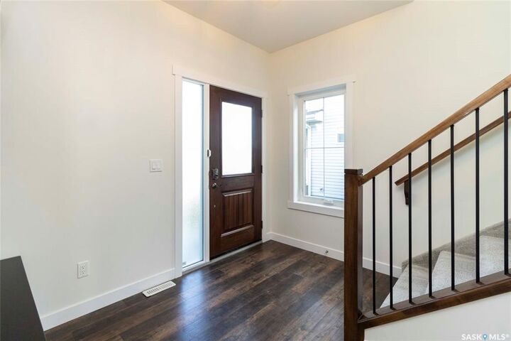 Property Photo:  334 Hamm Way  SK S7V 0W3