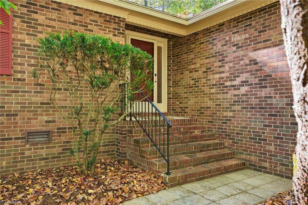 Property Photo: 3830 Ryan Way NC 27106