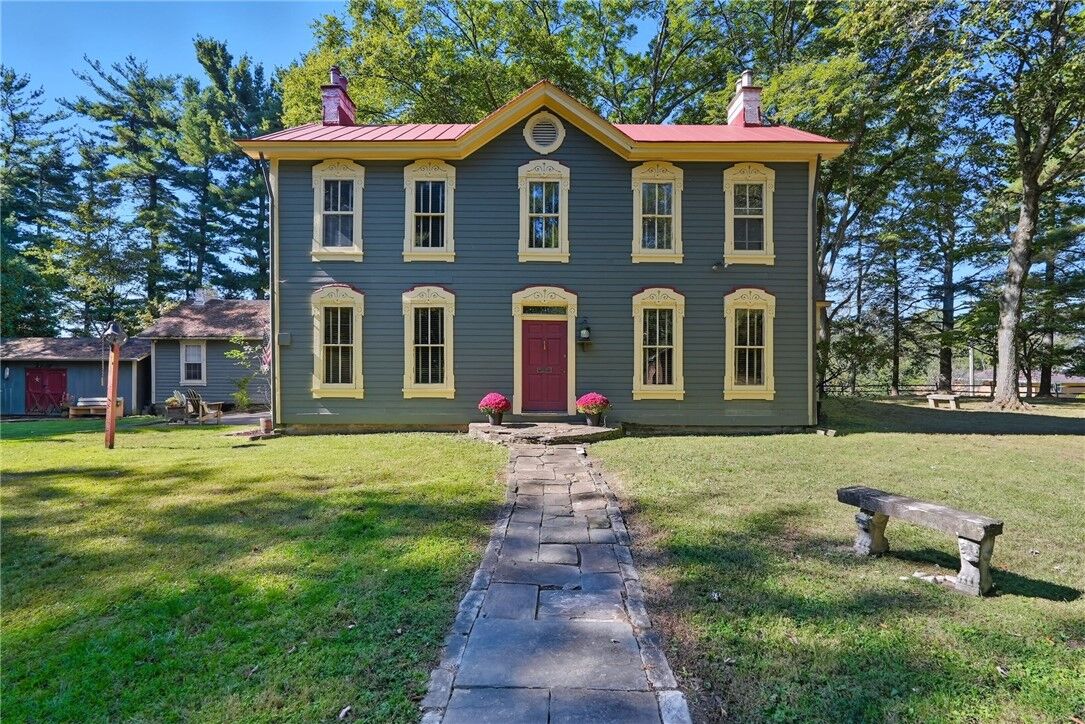 Property Photo: 2535 Fife Dr. PA 15241