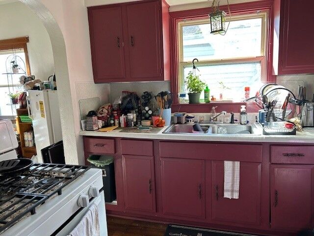 Property Photo:  555 Marion Street  PA 15030