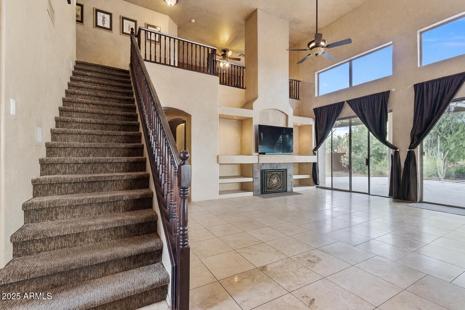 Property Photo: 764 E Irma Lane AZ 85024