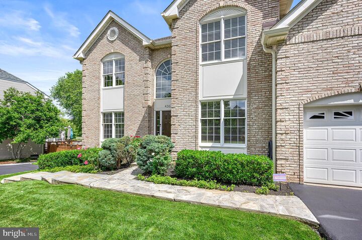 Property Photo:  43623 London Way  VA 20147