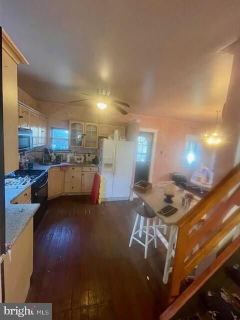 Property Photo:  1514 Grovania Avenue  PA 19001