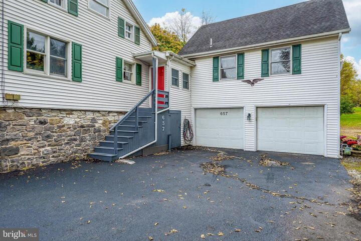 Property Photo:  657 Sinking Springs Lane  PA 17318