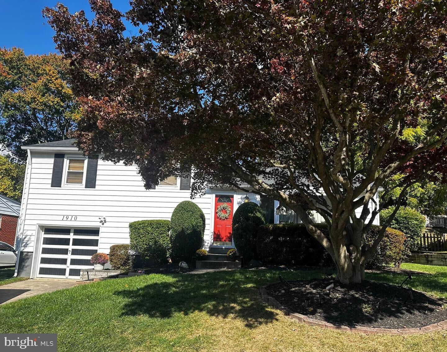 Property Photo:  1910 Rollingwood Road  MD 21228