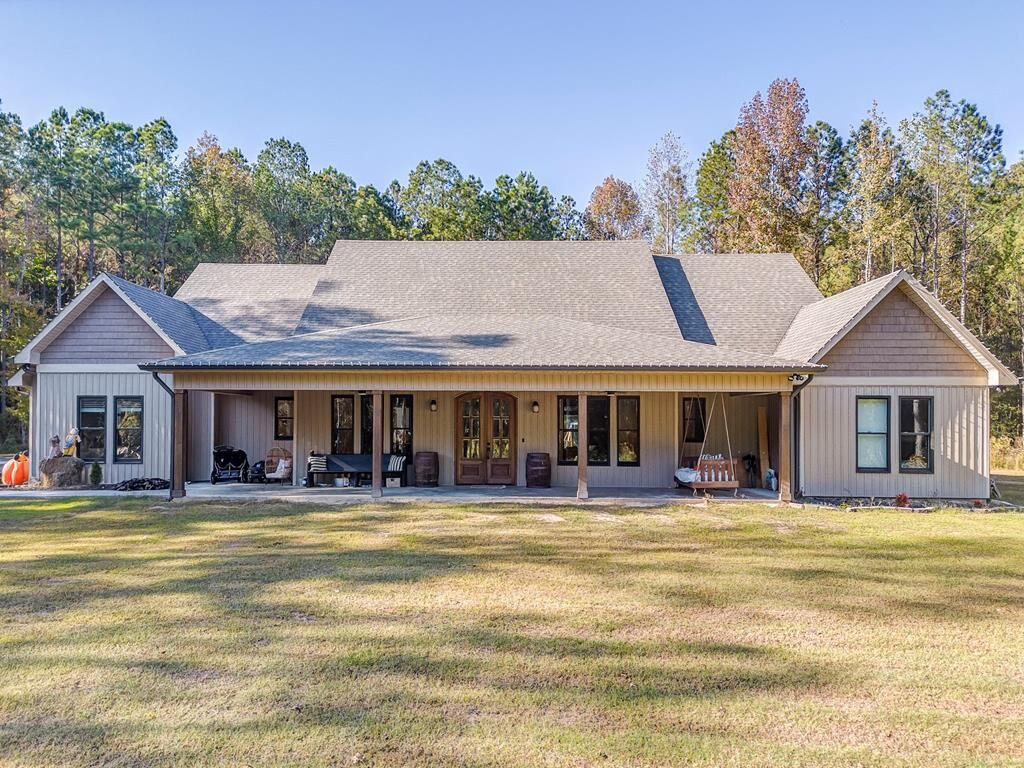Property Photo:  315 Mirror Lake Road  GA 30755