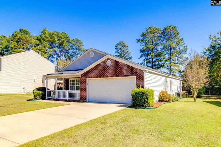 Property Photo:  8 Silverleaf  SC 29209