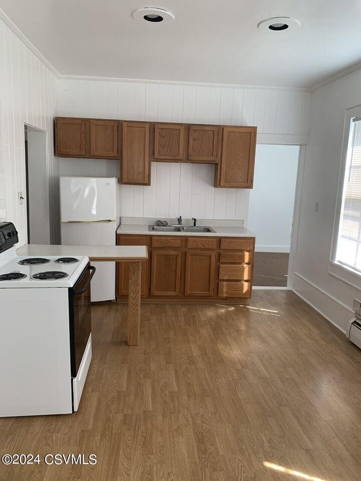 Property Photo:  29 Park Road  PA 17889 