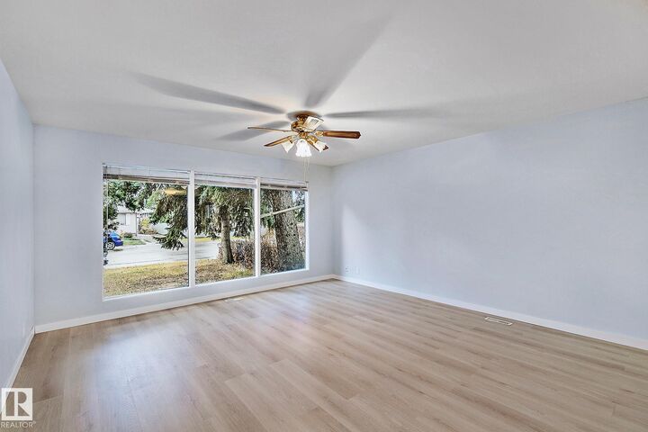 Property Photo:  15306 78 Avenue NW  AB T5R 3C7 