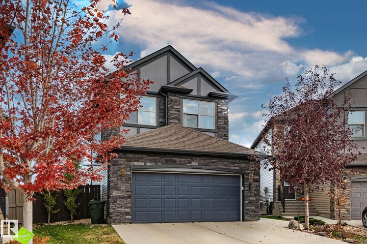 Property Photo:  52 Greenbury Close  AB T7X 0L7 