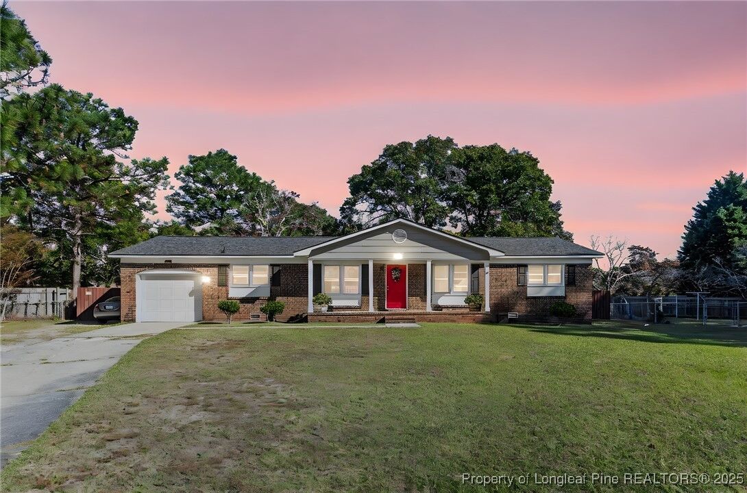 Property Photo: 4414 Moonstone Court NC 28311