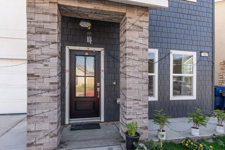 Property Photo:  7041 W Donner Avenue  CA 93723 