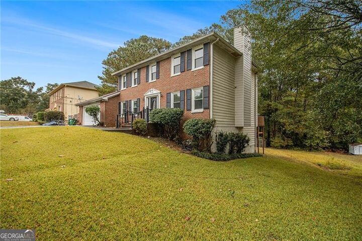 Property Photo: 1956 Spencer Oaks Lane GA 30058