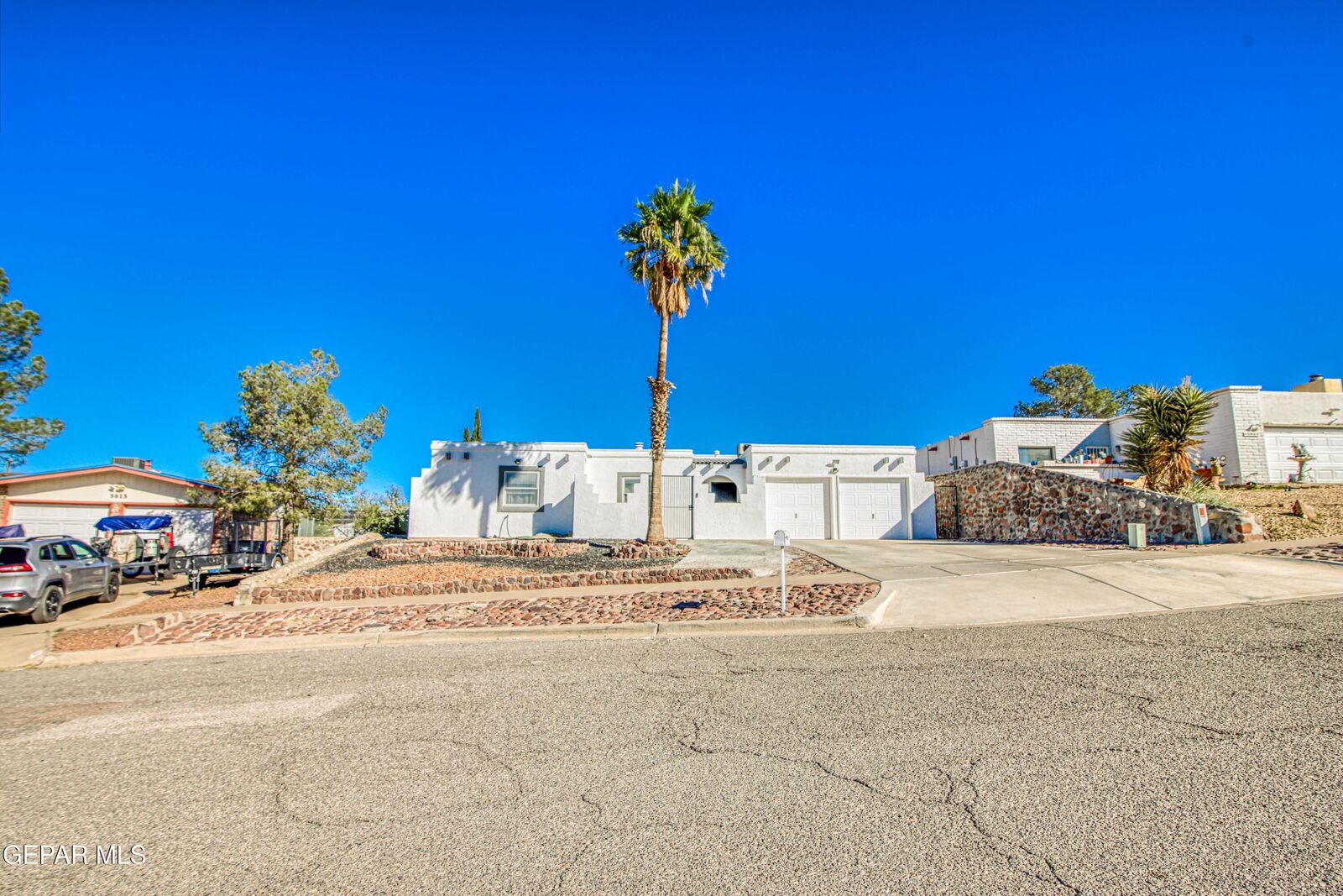 Property Photo:  5617 Beth View Drive  TX 79932