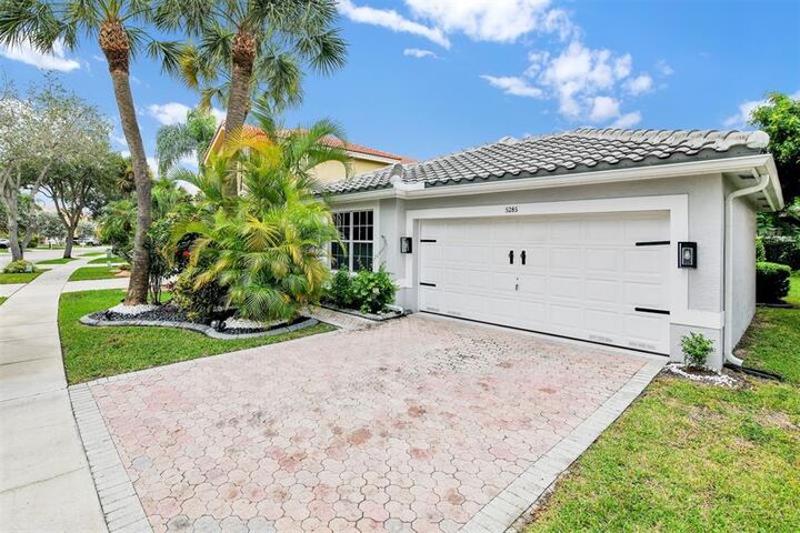 5285 NW 117th Ave  Coral Springs FL 33076 photo