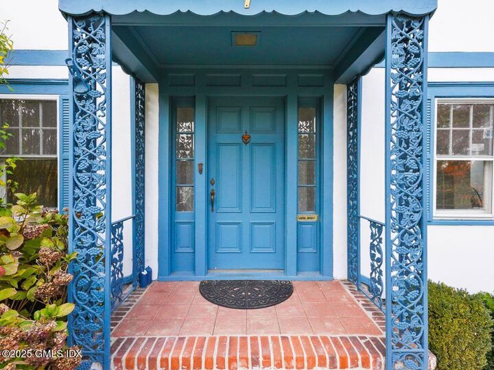 Property Photo:  7 Sound View Terrace  CT 06830