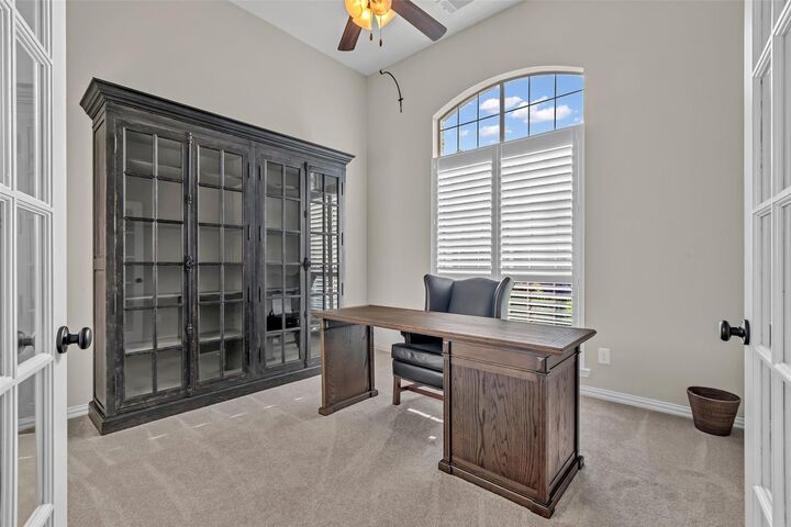 Property Photo:  203 Oarwood Place  TX 77389