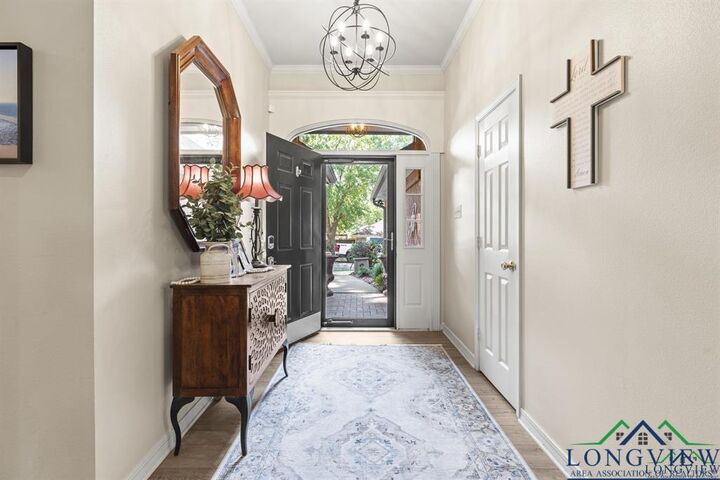 Property Photo:  1272 W Brandywine  TX 75601 