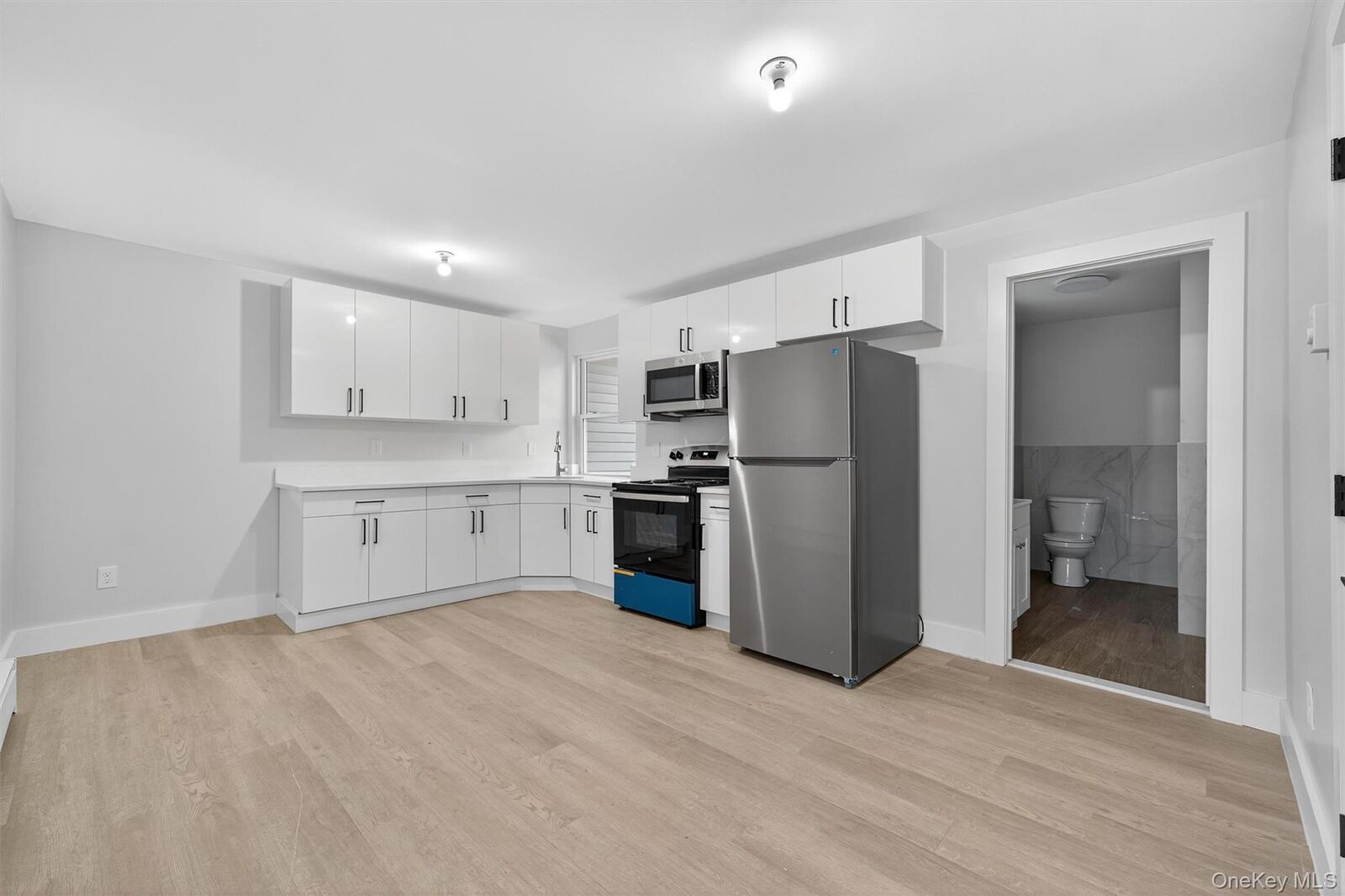 Property Photo:  12 N Church Street 202  NY 10924