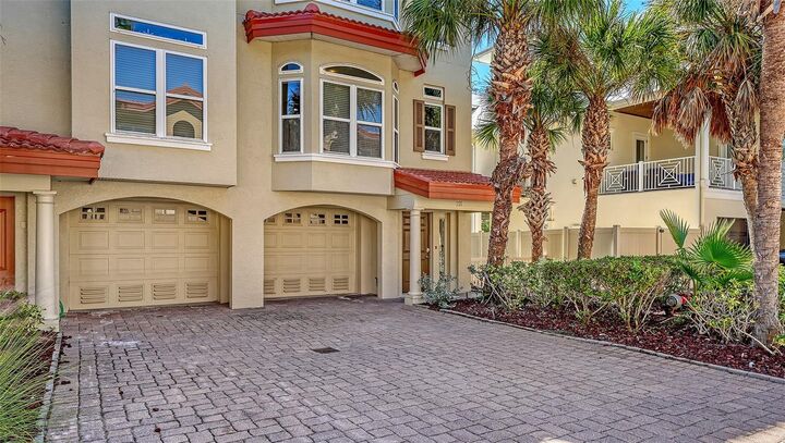 Property Photo: 221 17th Street N FL 34217