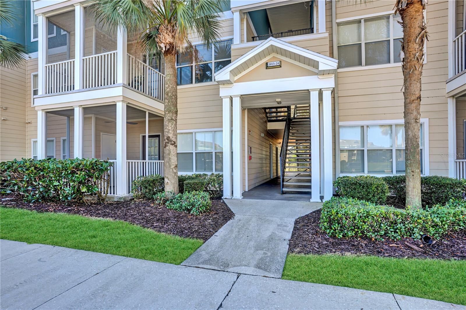 Property Photo:  4802 51st Street W 2013  FL 34210