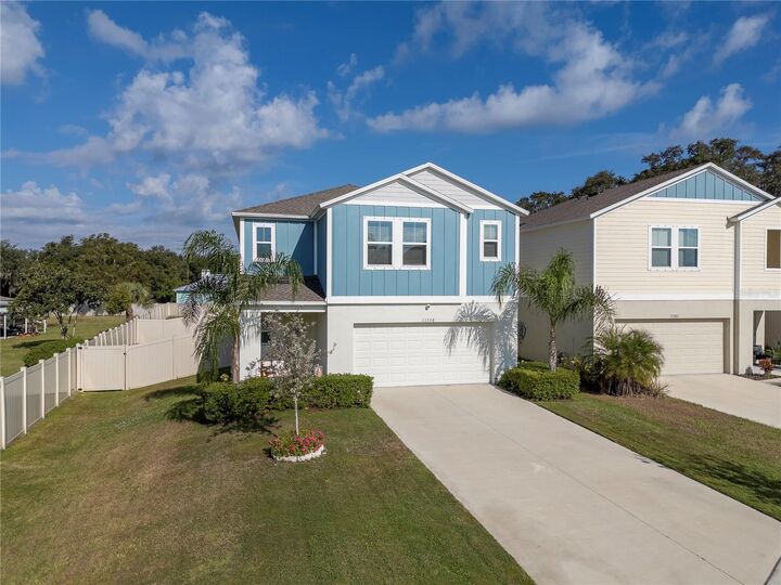 Property Photo:  11338 Brook Edge Avenue  FL 33569