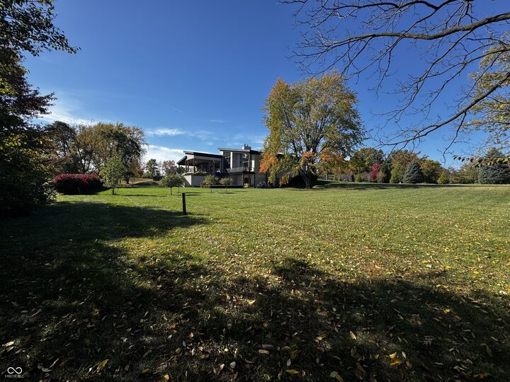 Property Photo: 10837 Thunderbird Drive IN 46032