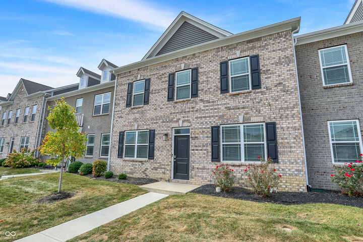 Property Photo:  2792 Maricopa Boulevard  IN 46075