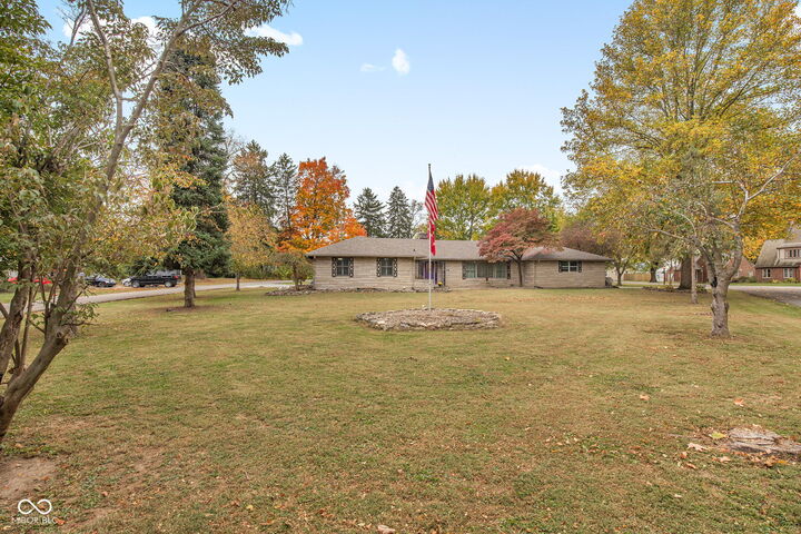 Property Photo:  34 Colony Road  IN 46011 