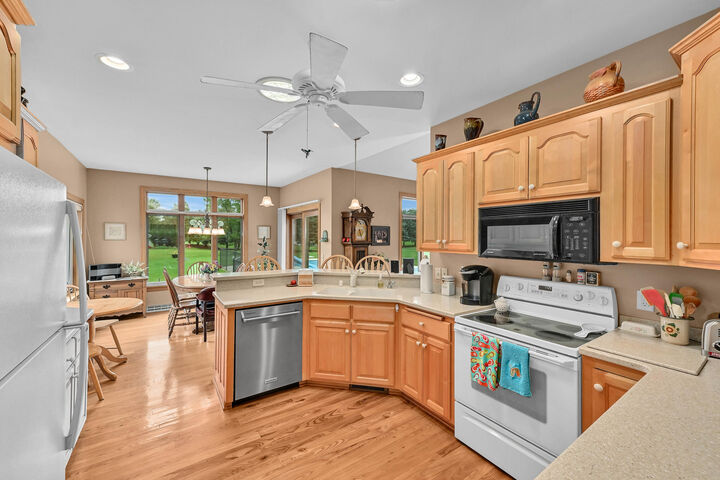 Property Photo:  N91w27362 Red Fox Run  WI 53029