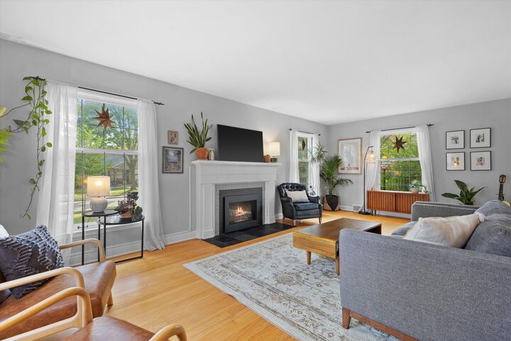 Property Photo: 9515 Ridge Blvd WI 53226