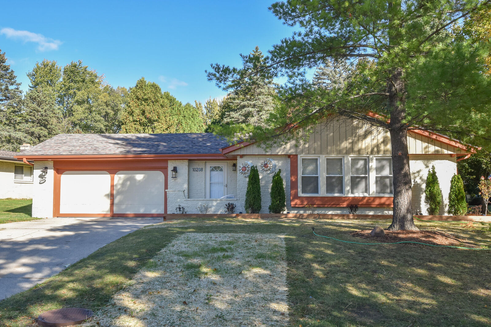 Property Photo:  10208 W Terra Ave  WI 53224