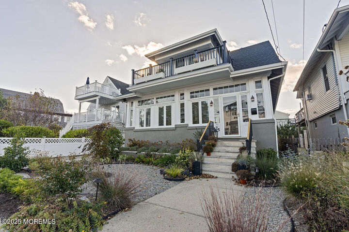 Property Photo:  25 Shrewsbury Avenue  NJ 07732