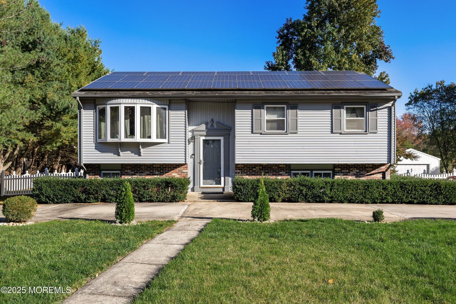 Property Photo:  380 E Millstream Road  NJ 08514