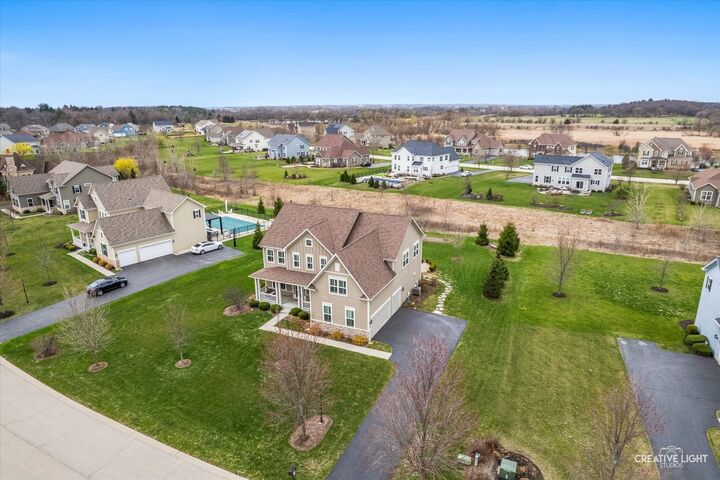 Property Photo: 6625 Savanna Lane IL 60014