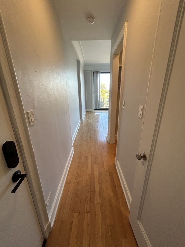 Property Photo:  3330 N Lake Shore Drive 4B  IL 60657 