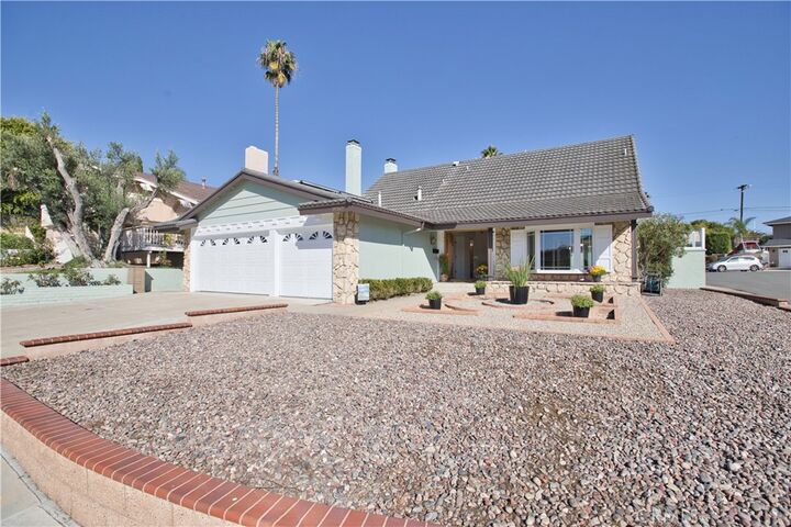 Property Photo:  19362 Weymouth Lane  CA 92646 