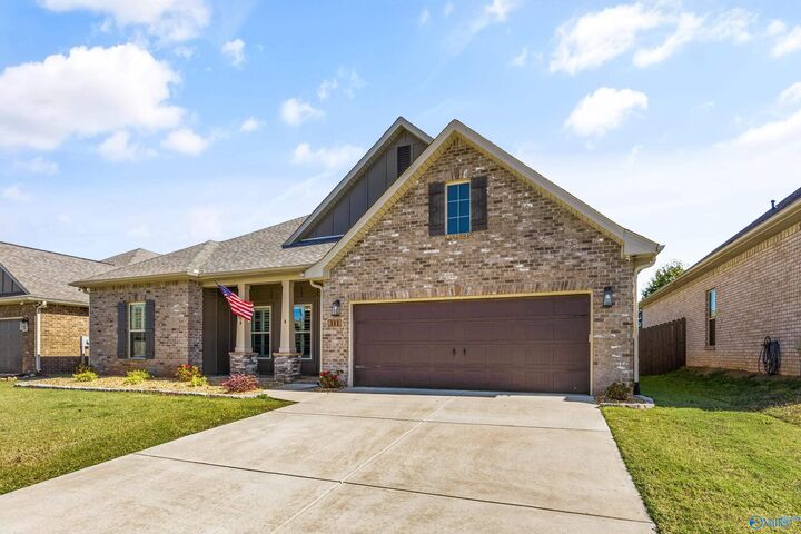 Property Photo:  111 Kinslee Leann Court  AL 35759