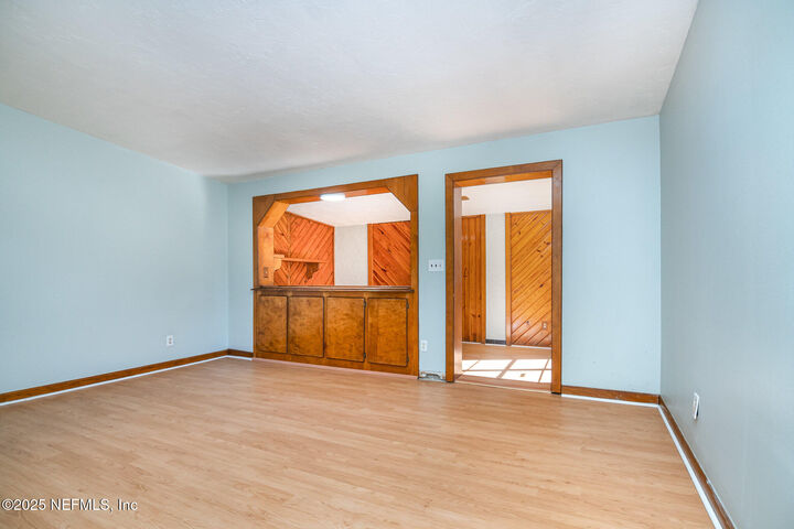 Property Photo:  1045 Legay Avenue  FL 32205
