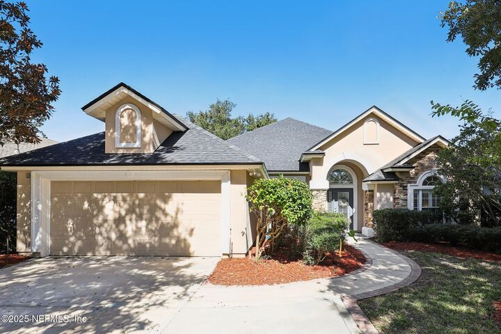 Property Photo: 333 Stokes Creek Drive FL 32095
