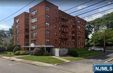 Property Photo:  1541 Lemoine Avenue 3A  NJ 07024 