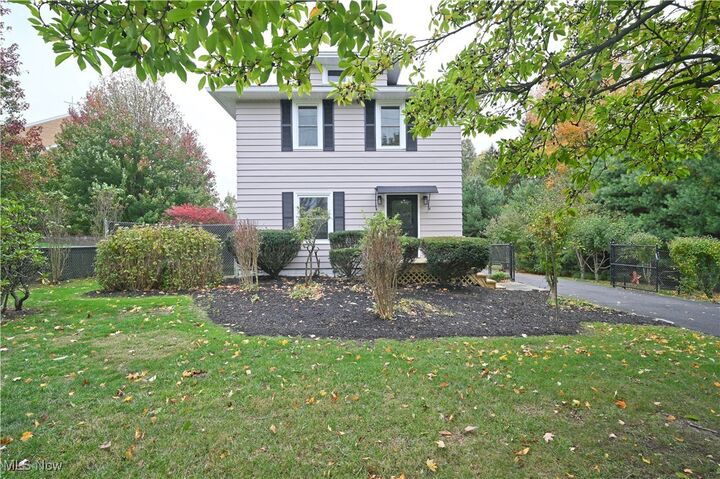 2667 Center Road  Youngstown OH 44514 photo