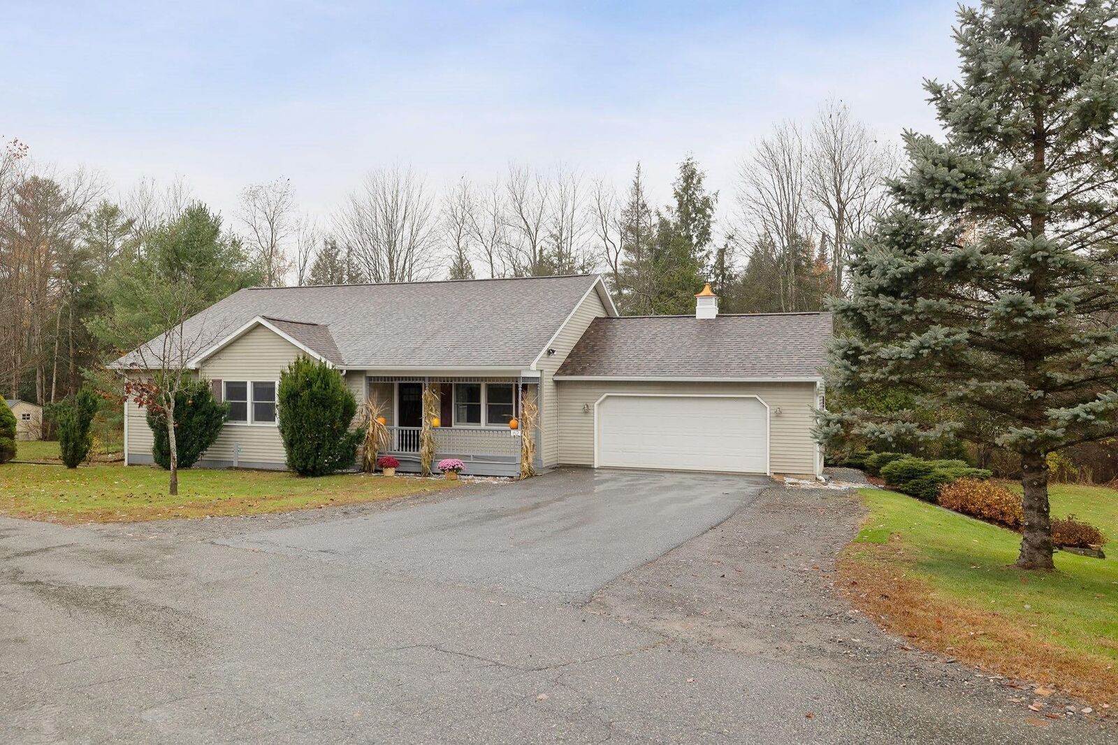 Property Photo:  62 Woods Edge Road  VT 05661 