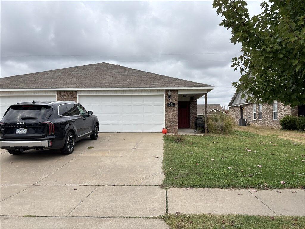 Property Photo:  228 Anabranch Court  AR 72730