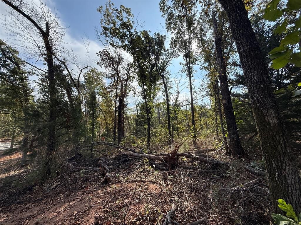 Property Photo:  17 West Street  OK 73068 