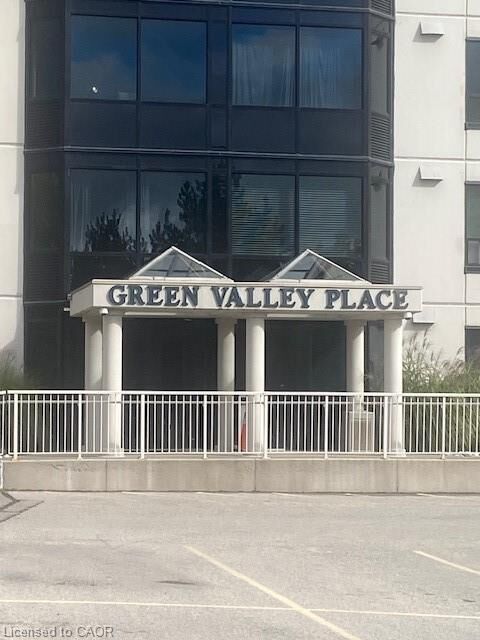 Property Photo:  35 Green Valley Drive 107  ON N2P 2A5