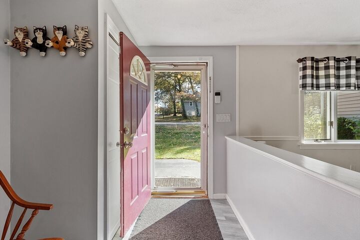 Property Photo: 5 Theresa Rd MA 01960