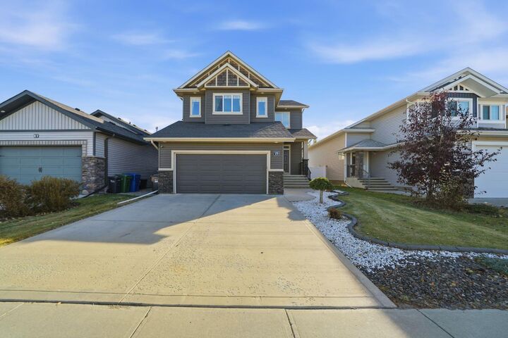 Property Photo:  21 Caribou Crescent  AB T4P 0T5