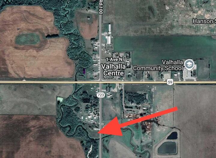 Property Photo: . 100 Street AB T0H 3M0