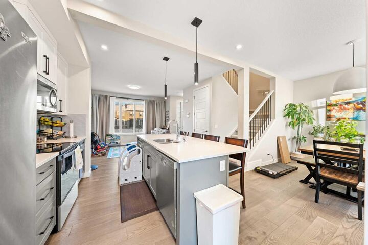 Property Photo:  281 Waterford Boulevard  AB T1X 2P8
